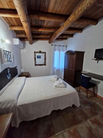 B&B Helios